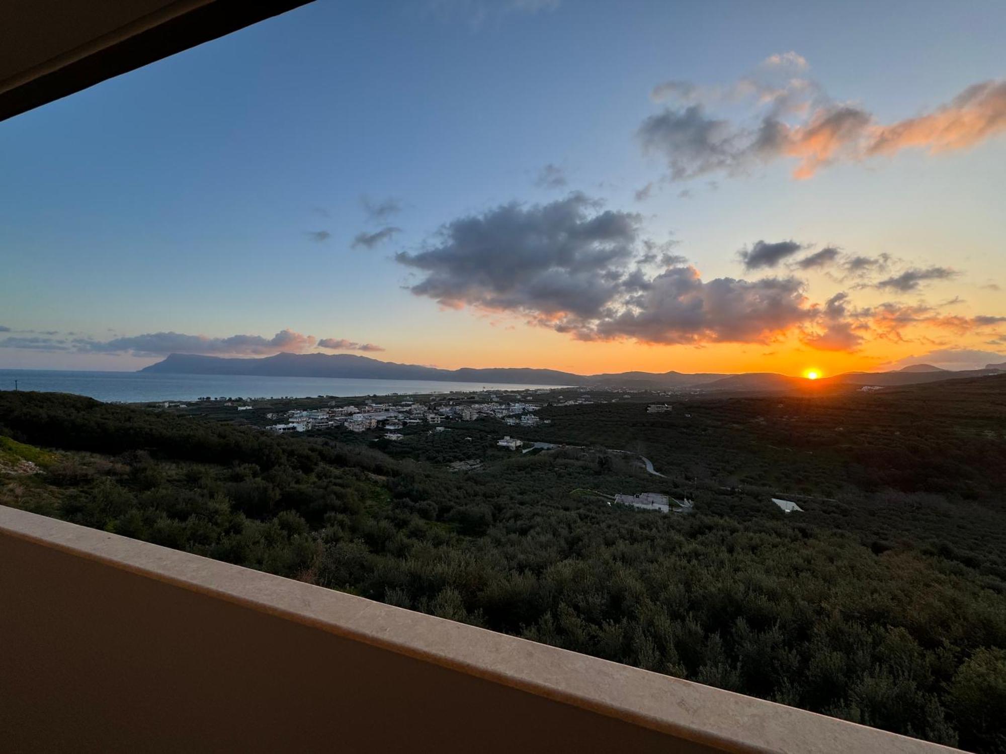 Emmanuel'S Sea View Luxury Apartment Kissamos Luaran gambar